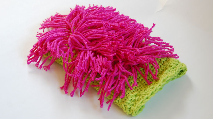 Dusting Mitt crocheted by Jeanne Steinhilbe
