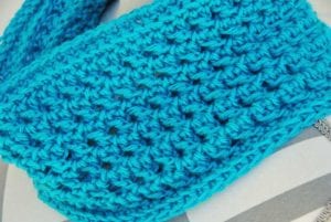 Crocheted Pebbled Texture Cowl by Jeanne Steinhilber