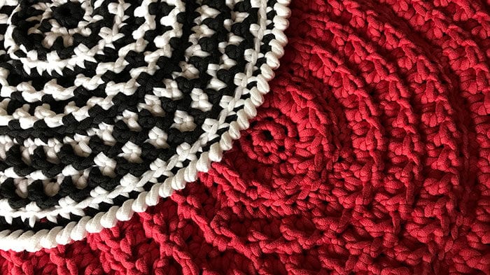 Crochet Placemat Texture Demonstration