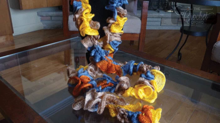 Crochet Frill Seeker Scarf
