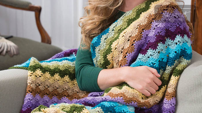 Crochet Twilight Shells Throw Pattern + Tutorial