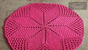 Crochet Daisy Diamond Rug Pattern