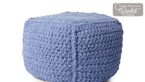 Crochet Pouf with Bernat Blanket Extra