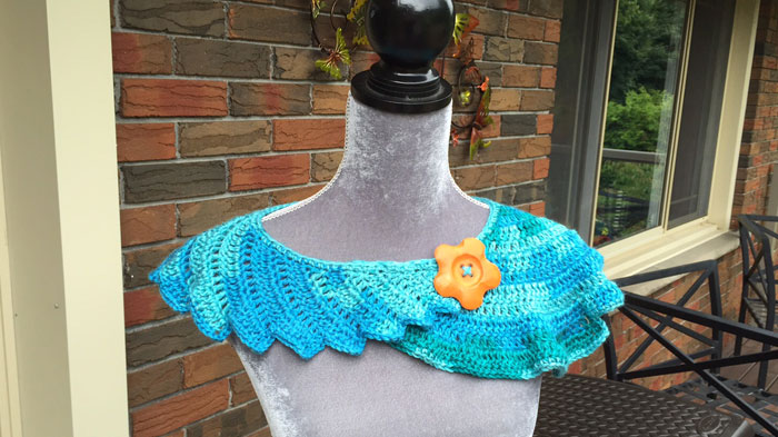 Crochet Dragon Tail Neckerchief - Swirl