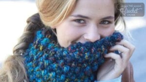 Crochet Faux Popcorn Cowl