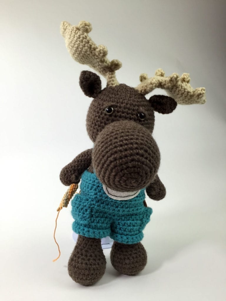 AmiguruME: Make Cute Crochet People | The Crochet Crowd