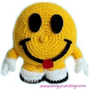 Smiley Happy Face by Amigurumi to Go