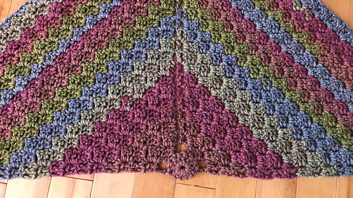 Crochet Tea Cakes Shawl: Top Down Corner to Corner