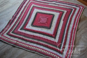 crochet crowd hugs and kisses blanket