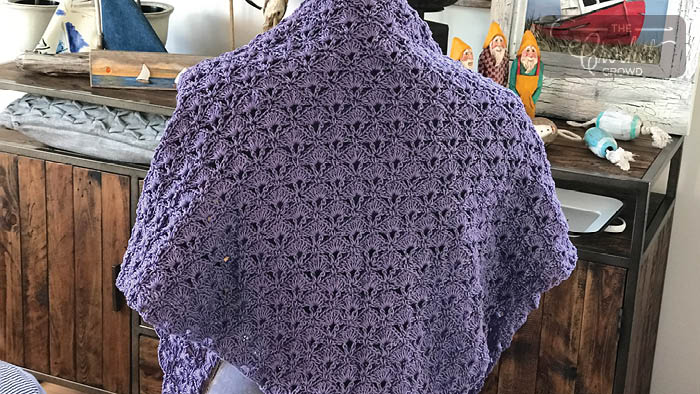 EASY Crochet Shawl  How to crochet a Shawl 