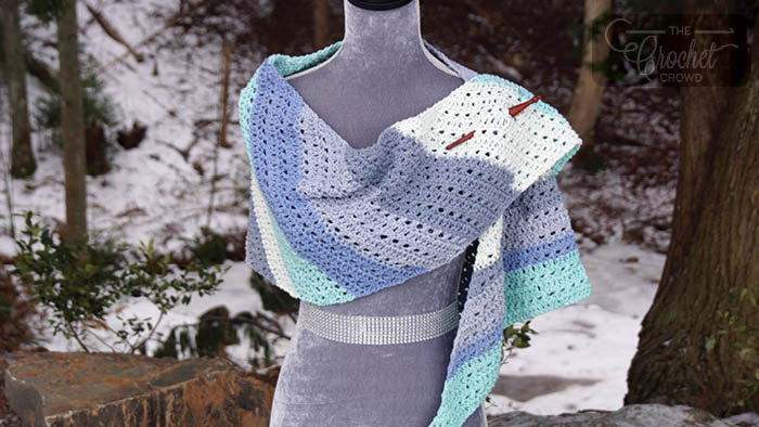 Crochet Millennial Shawl Pattern + Tutorial