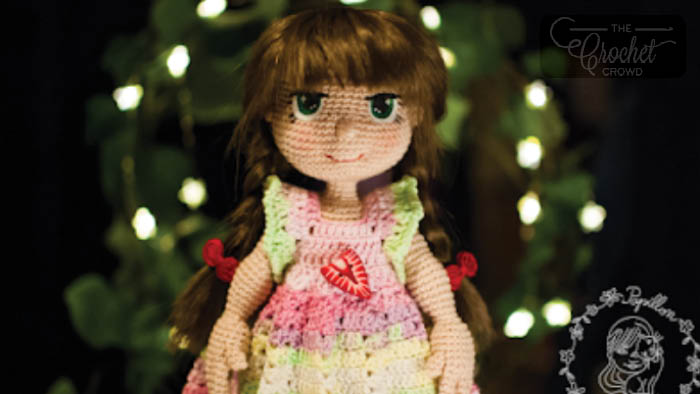 Crochet Along Doll Pattern by Papillon en Papier