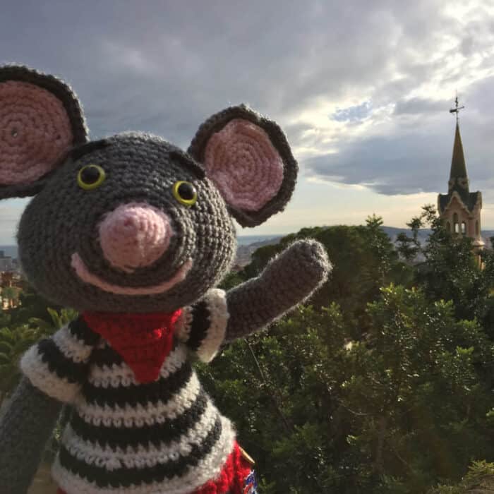 Crochet City Mouse in Barcelona Inspiration