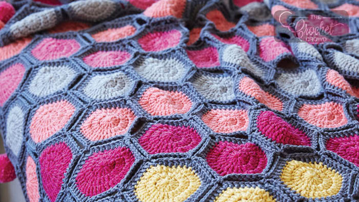 Crochet All That Chic Throw Pattern
