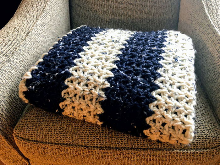 Chunky Crochet Blanket for Beginners