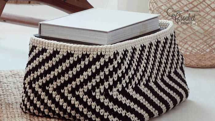 Crochet Deja V Basket