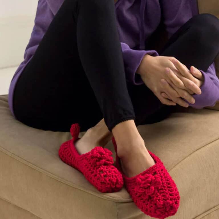 Crochet Slippers for Beginners Pattern   Tutorial The Crochet Crowd