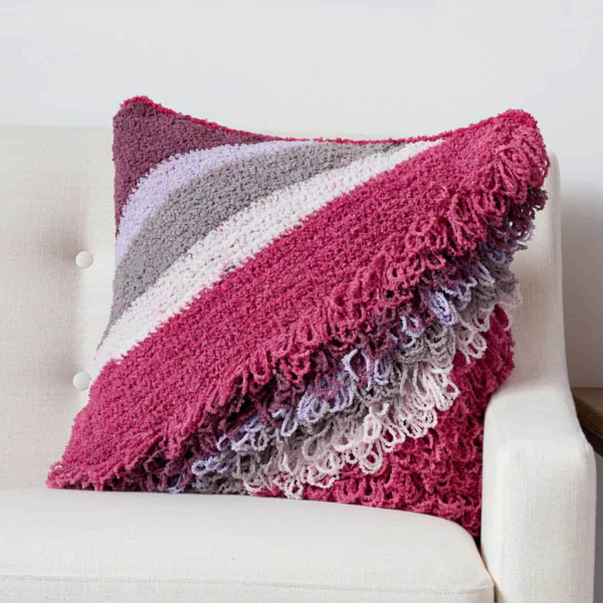 Breezy Loop Crochet Cushion Pillow Pattern