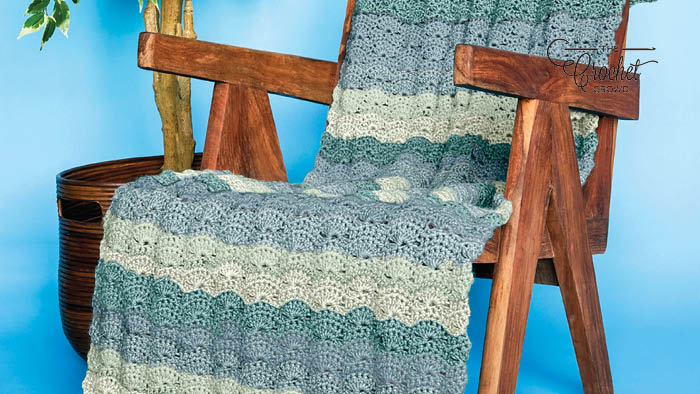 Crochet Blue Wavy Afghan