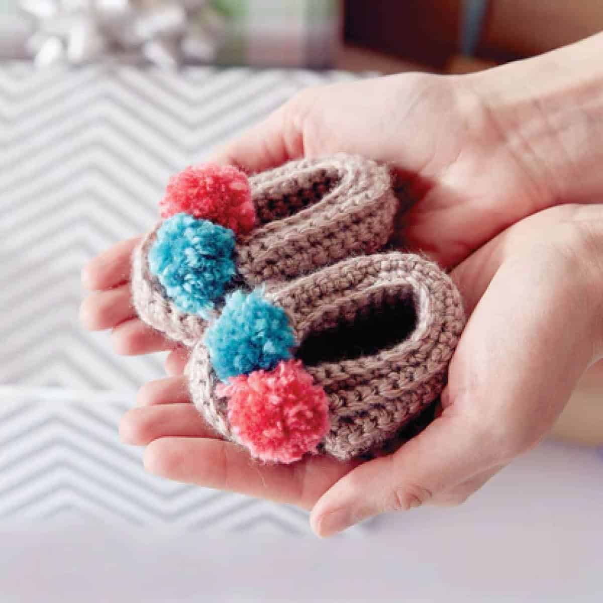 Crochet Wee Baby Moccasins Booties Pattern