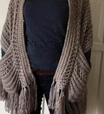 Crochet Pocket Shawl