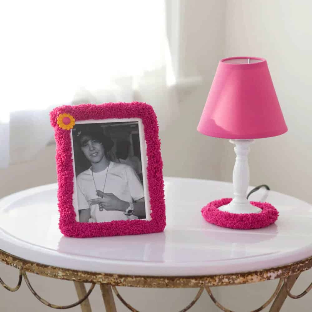 Crochet Table Lamp and Picture Frame Craft