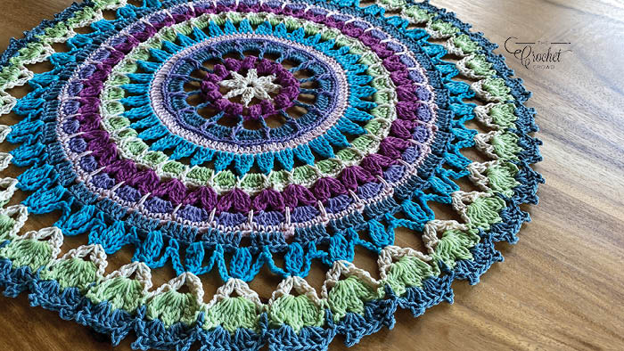 Crochet Mandala Doily Pattern + Tutorial