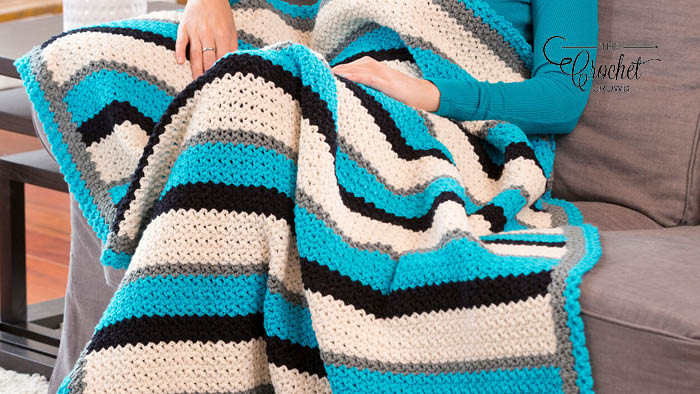 How to Crochet a Thick and Thin Wool Throw Blanket