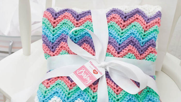 Crochet Rippling Rickrack Rainbow Blanket