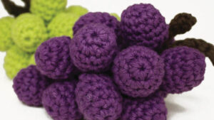 Crochet Bunches of Grapes