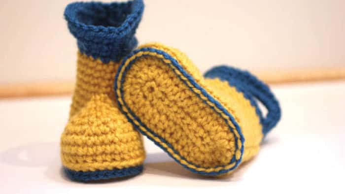 Crochet Rain Booties by Repeat Crafter Me