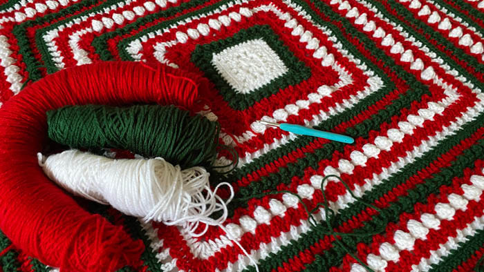Annual Christmas Crochet Blanket Pattern