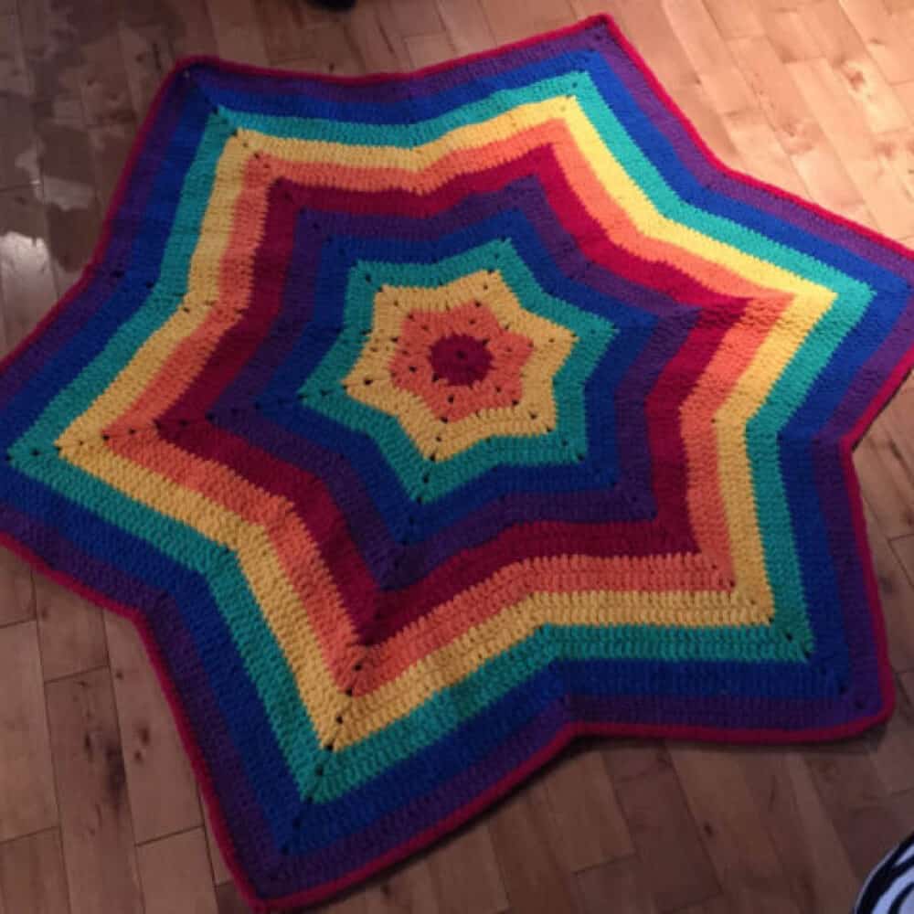 Crochet Rainbow Star Bernat Blanket Pattern