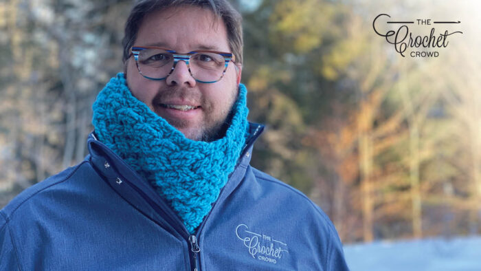Crochet Celtic Cowl with Mikey