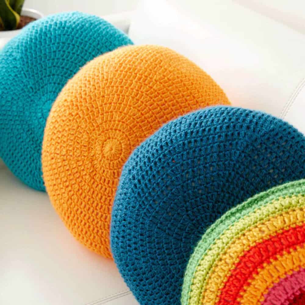 Caron Full Circle Crochet Pillow Pattern