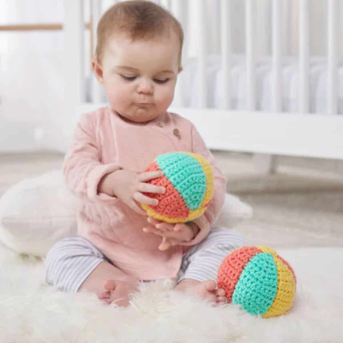 Crochet Mini Play Soft Ball for Babies Patterns