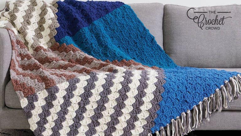 25 Corner to Corner Grapghan Blanket Patterns | The Crochet Crowd