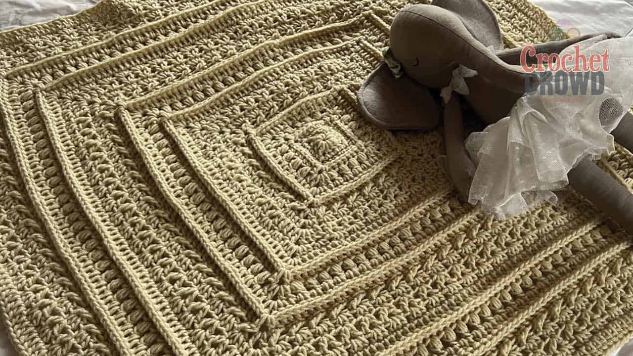 Study of Snow Crochet Blanket Baby Size
