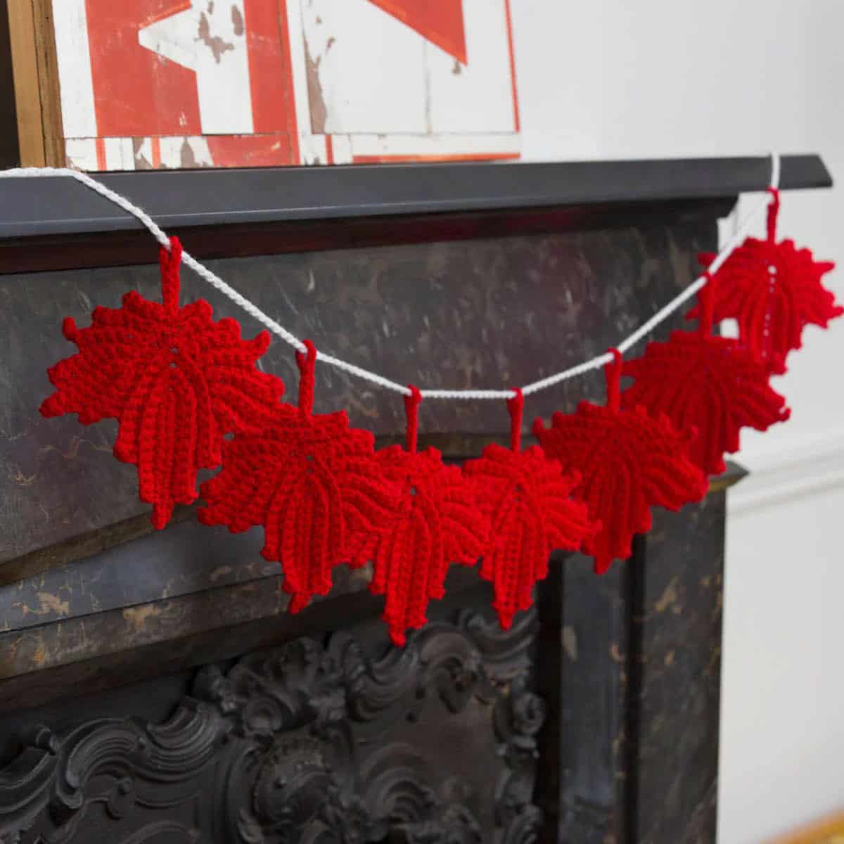 Crochet Red Maple Leaf Banner Pattern