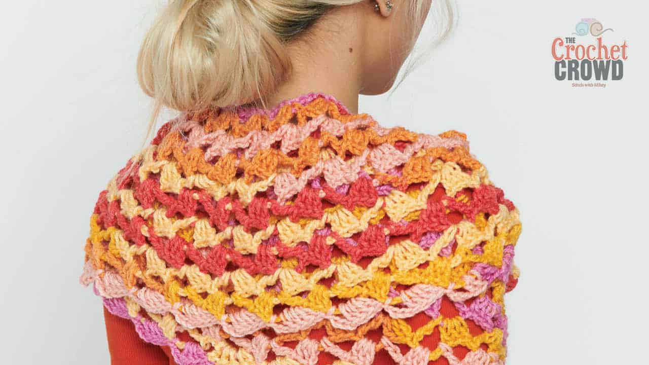 Crochet Cinnamon Swirl Cowl