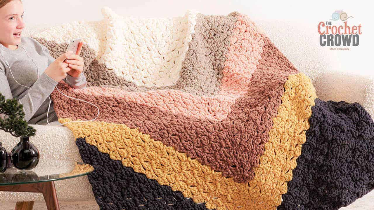 Giant Chevron Crochet C2C Blanket + Tutorial
