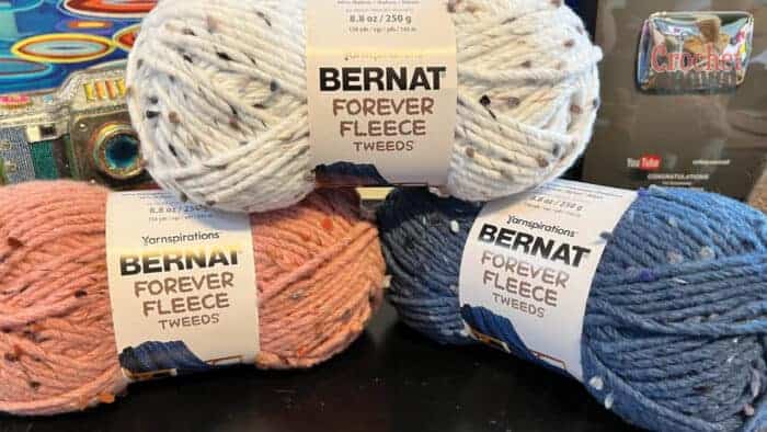 Bernat Forever Fleece Tweeds Yarn