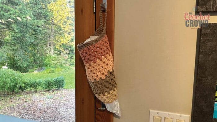 Crochet Plastic Bag Dispenser Door