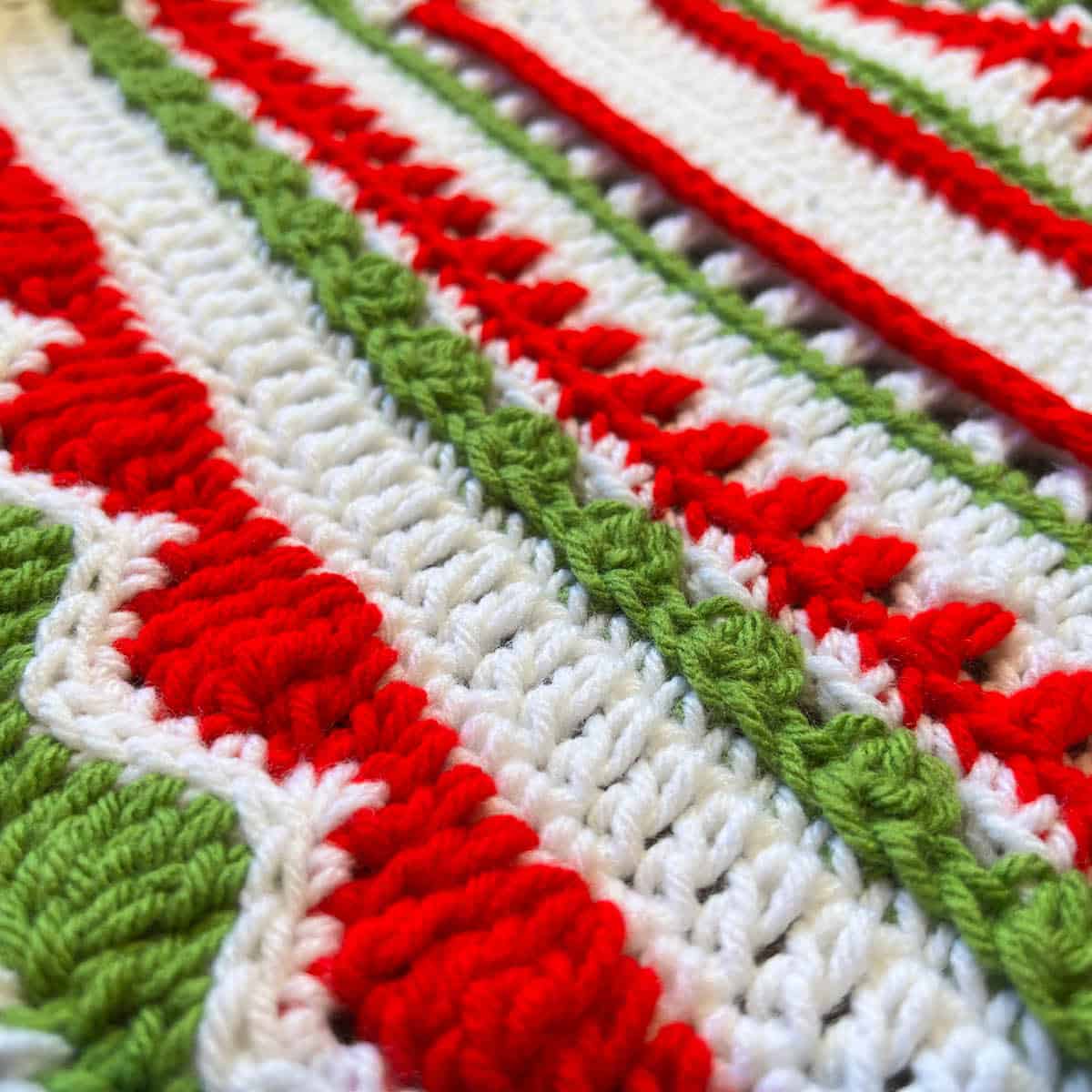 Crochet Christmas Trimmings Blanket Pattern