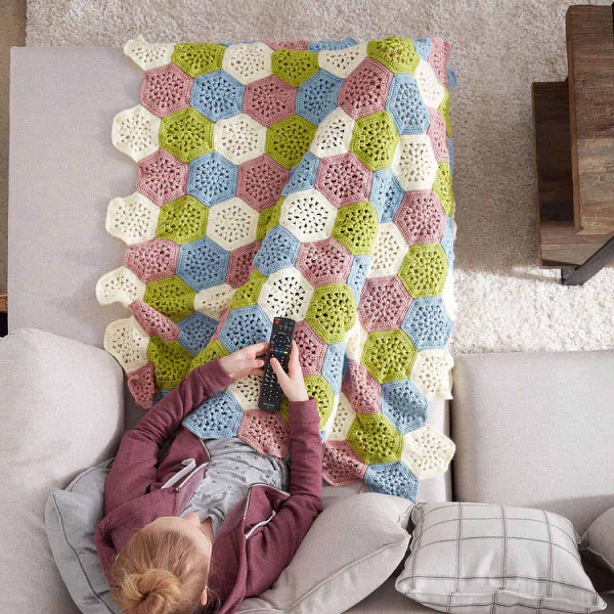 Crochet Hexagons Motif Blankets