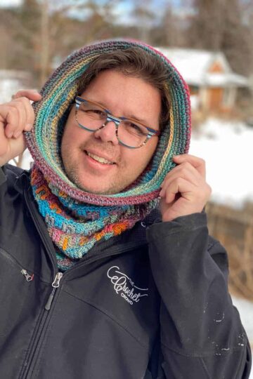 Crochet Hooded Cowl by Mikey Pattern
