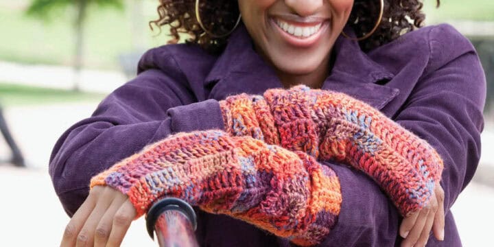 Crochet Driving Arm Wrister Pattern