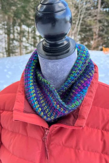 Crochet Linen Stitch Infinity Cowl Pattern