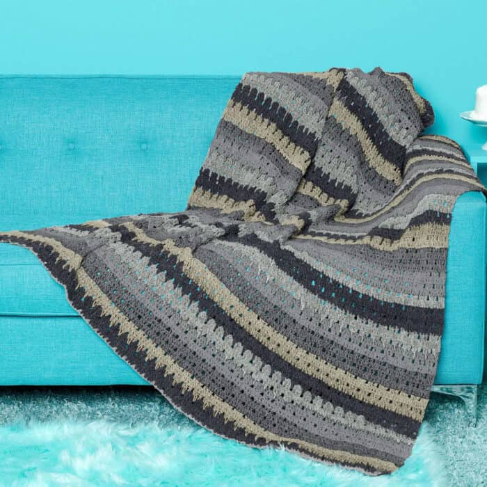 Caron Larks Foot Stitch Crochet Blanket Pattern