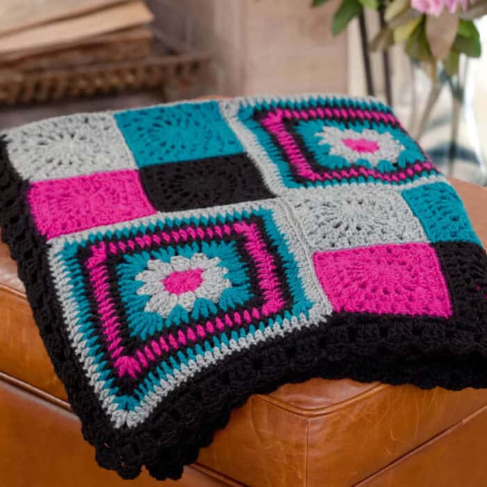 Relax Granny Square Blanket Pattern